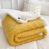 Couverture chaude jaune