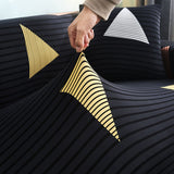 Demonsrtation du textile extensible de notre housse de canape angle en elasthanne