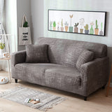 Housse de canape marron chine dans une decoration interieure de salon moderne