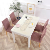 Housse de chaise anti tache dans une decoration de salle a manger