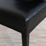 Coutures de notre housse de chaise impermeable simili cuir noir