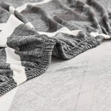 Coutures de notre housse pour canape angle universelle