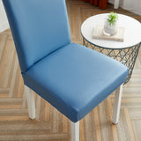 Housse de chaise imitation cuir bleu clair