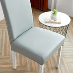 Housse de chaise imitation cuir gris clair